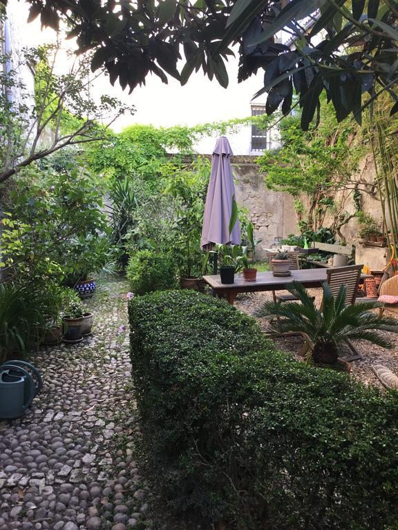 B&B La Vagabonde Arles Esterno foto